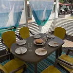 アパート Dalmacia Mobilehome At The Beach プリヴラカ