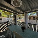 Dalmacia Mobilehome At The Beach プリヴラカ