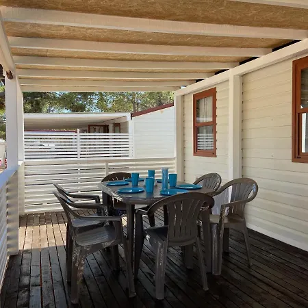 Dalmacia Mobilehome At The Beach
