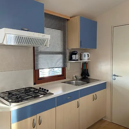 Dalmacia Mobilehome At The Beach Apartman