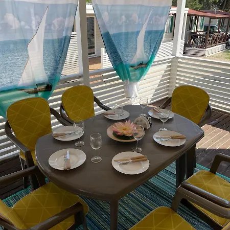 Apartman Dalmacia Mobilehome At The Beach Privlaka