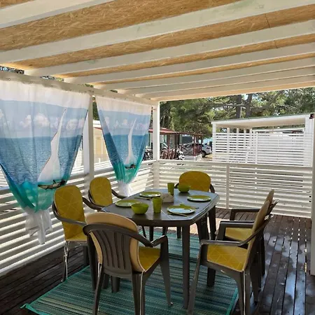 Dalmacia Mobile Homes And Caravans At The Privlaka (Zadar)
