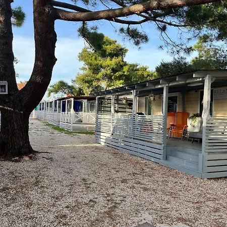 Dalmacia Mobile Homes And Caravans At The Apartamento *