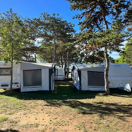 Dalmacia Mobile Homes And Caravans At The Apartamento *
